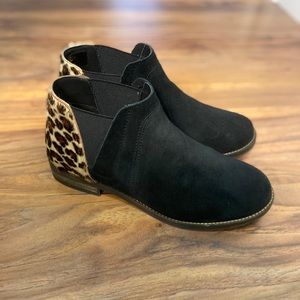 Clark’s black and leopard ankle boots